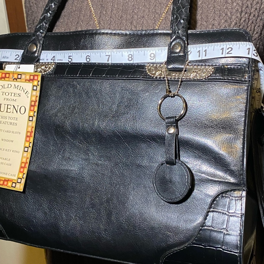 NWT Gold mine Tote by BUNEO, shoulder bag is functional with multi compartments - Picture 6 of 14